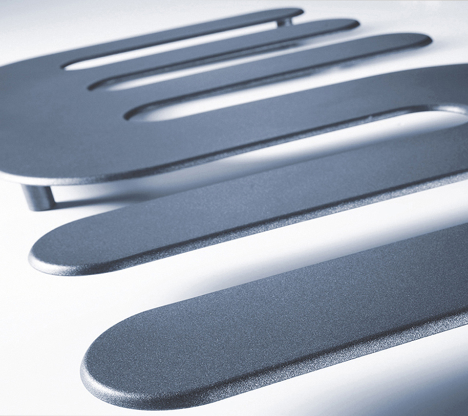 DRL_ECF_Hand_Remote_Designradiator_SFEER_Detail_LR